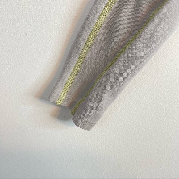 Universal Standard Eris Ash Gray Contrast Stitch Mock Neck shirt top XS 10 12 L - Picture 5 of 11